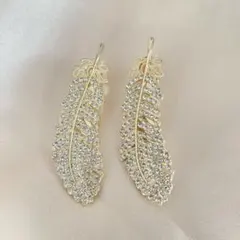 状態綺麗！3点セット！羽根モチーフ ゴールドヘアピン クリスタル装飾　リーフピン