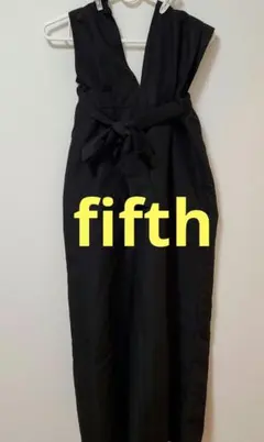 fifth　フィフス　ブラックサロペット　Mサイズのサムネイル