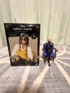 ツイステ　ヴィル・シェーンハイト　レオナ・キングスカラー　フィギュア