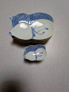 珍品 貴重品 古伊万里染付 変形平皿 美品 飾り皿 めで鯛皿