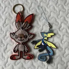 ポケモン　ポケモンキーホルダー　ヒバニー　インテレオン