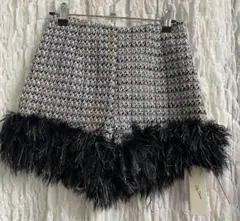 Lily Brown ツイードショートパンツ フェザー装飾　0サイズのサムネイル
