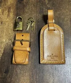 LOUIS VUITTON ネームタグ パドロック 鍵セット - メルカリ