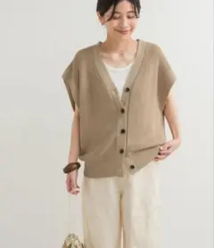 【新品タグ付き】アーバン リサーチ ドアーズ　リネンライクVネックベスト