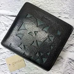 美品✨20周年モデル ゲンテン あんず カットワークス L字ファスナー 折り財布のサムネイル