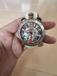 メルカトル◇　ガガミラノ　新品ホワイトラバーベルト モザイク マルチカラー 楽天市場】カラフル（ブランドガガミラノ）（腕時計）の通販