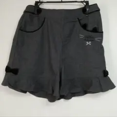 mezzo piano グレー フリル付きショートパンツ メゾピアノ