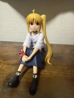 フィギュア ぼっちざろっく　伊地知虹夏