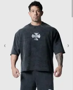 LYFT/リフト アイアンクロスグラフィックTシャツ ダークグレー - メルカリ