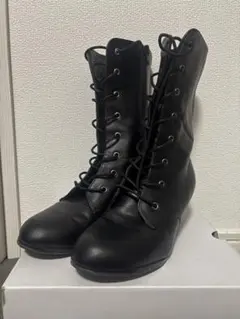 ブラックレースアップブーツ 中ヒール