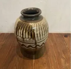 美品　工芸品　小鹿田焼　とびかんな　焼物　花瓶　フラワーベース　花器　落ち着いたのサムネイル