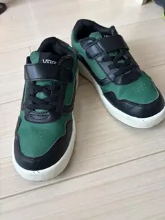VANS キッズスニーカー グリーン ブラック