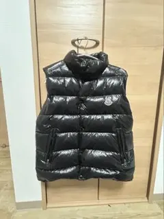 モンクレール ダウンベスト