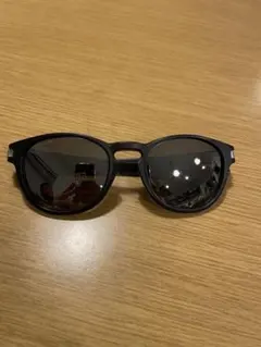 oakley latch サングラス　PRIZMレンズ