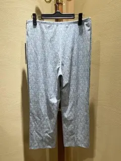 Saalon 有木上質ごこち　水色 花柄 クロップドパンツ