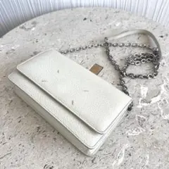 【美品】 メゾン マルジェラ チェーンウォレット 4ステッチ レザー アイボリーのサムネイル