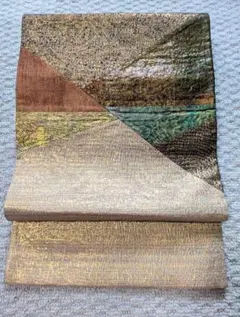 袋帯 金色 茶色 幾何学模様