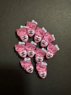 高級ネイルパーツ　ハローキティ　シャネル　ピンク　10個セット　即購入×