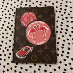 ルイビトン カイエ モノグラム ワールドツアー クレマンス フラミンゴ