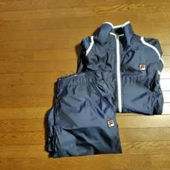 FILA レディースナイロン セットアップ上下　ネイビー