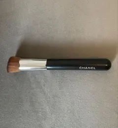CHANEL ファンデーションブラシのサムネイル