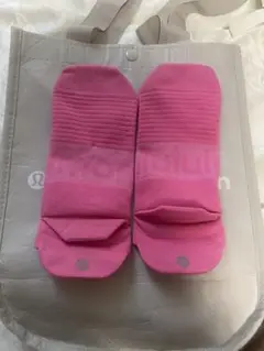 ルルレモン　靴下　未使用　25センチから
