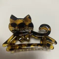 猫モチーフ べっ甲柄 ヘアクリップ♡