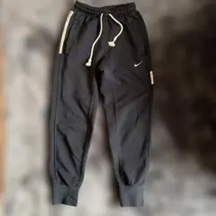 Nike ジョガーパンツ ブラック