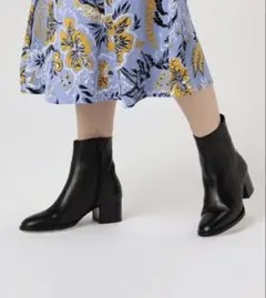 2026年最新】TOMORROWLAND ブーツの人気アイテム - メルカリ