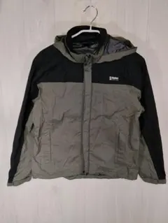 Item thumbnail for item 1ad38068-6cfd-41c2-8cb4-1aa19818cc9f