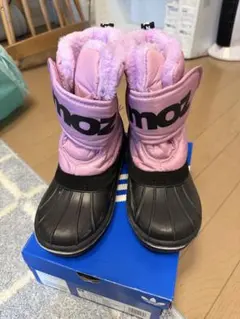 moz ピンク スノーブーツ　22cm 状態良好　モズ　紫