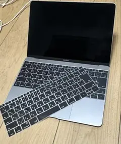 Apple MacBook 2017 (12インチ スペースグレイ)