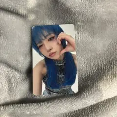 HANA JISOO blue jeans通常トレカ