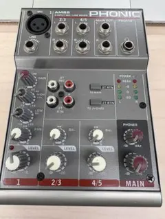 Item thumbnail for item 5901cb37-a9f2-4ef4-8279-c99d42510410