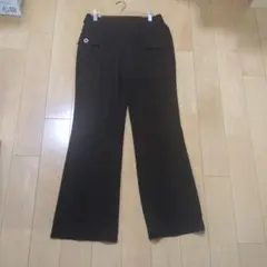 ブラック フレアパンツ バックポケットなし