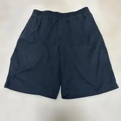 黒　ブラック　ゴムウエスト　ハーフパンツ　ユニクロ