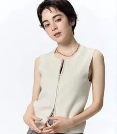 GU ダブルジップセーター（ノースリーブ） オフホワイト Sサイズ