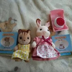 シルバニアファミリー　くるみリスの女の子　ショコラウサギのお母さん　ホールケーキ