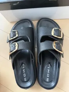 美品】MOHI /モヒ◇ ビッグ ゴールドバックル レザーサンダル 23.5