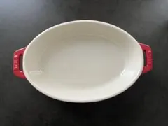 【美品】STAUB ストウブ セラミック オーバルディッシュ 23cm レッドのサムネイル