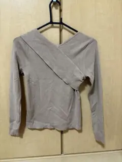 AZUL BY MOUSSY クロスデザイン ニット ベージュ Sのサムネイル