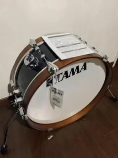 Item thumbnail for item d7c9de35-c0f5-4f84-af62-7543f69d3ad9