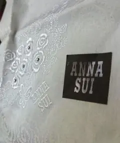 ANNA SUI 刺繍ハンカチ ホワイト
