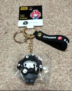 サンリオ ミャクミャク 黒 立体 キーホルダー マイメロディ