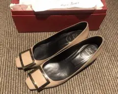 Roger vivier パンプス　38 1/2のサムネイル