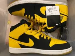 28cm エア ジョーダン 1 MID SE new love