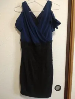 ネイビー ブラック オフショルダー タイトドレス