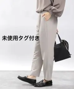 未使用★TRストレッチタックテーパードパンツS