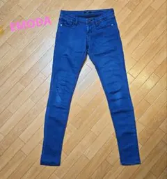 Item thumbnail for item 357c728a-c272-4a02-aa43-b24676cec8c9