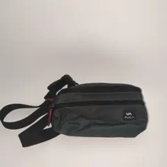 RVCA ボディバッグ ウエストポーチ グレーのサムネイル